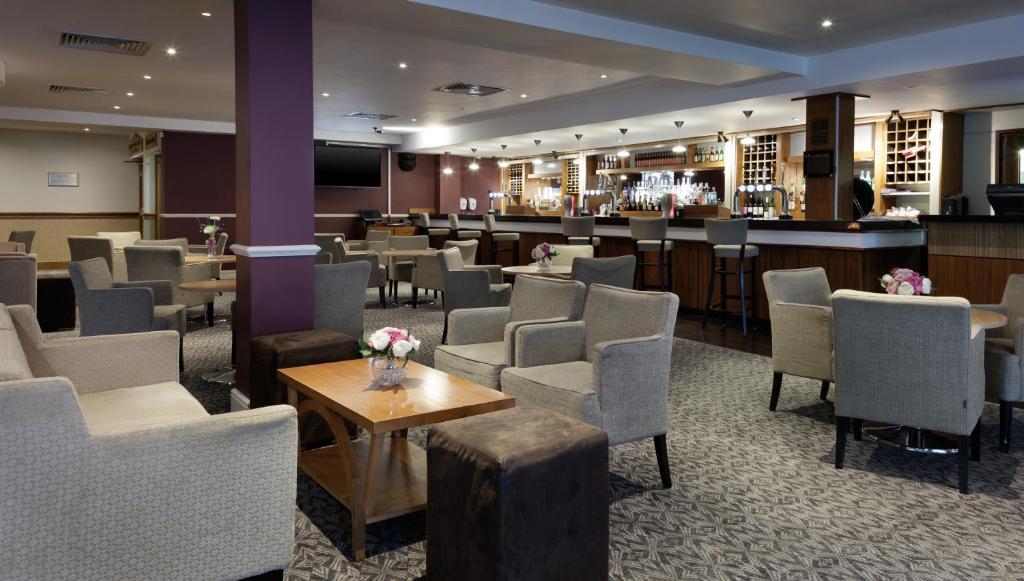 Delta Hotels by Marriott Warwick Warwick  Exteriör bild