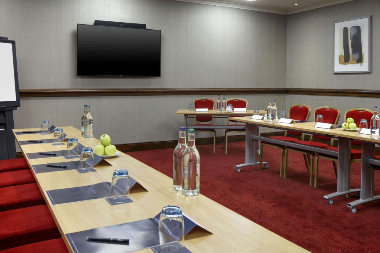 Delta Hotels by Marriott Warwick Warwick  Exteriör bild