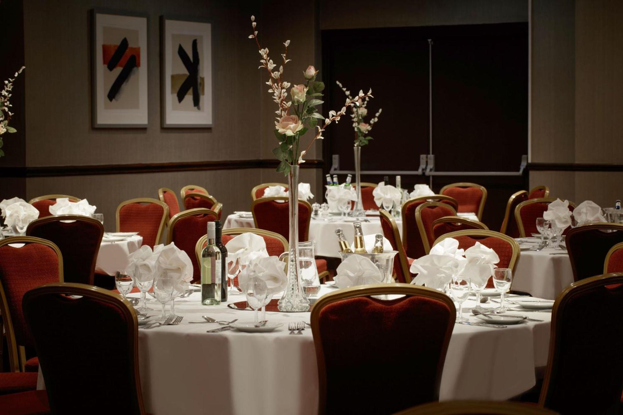 Delta Hotels by Marriott Warwick Warwick  Exteriör bild